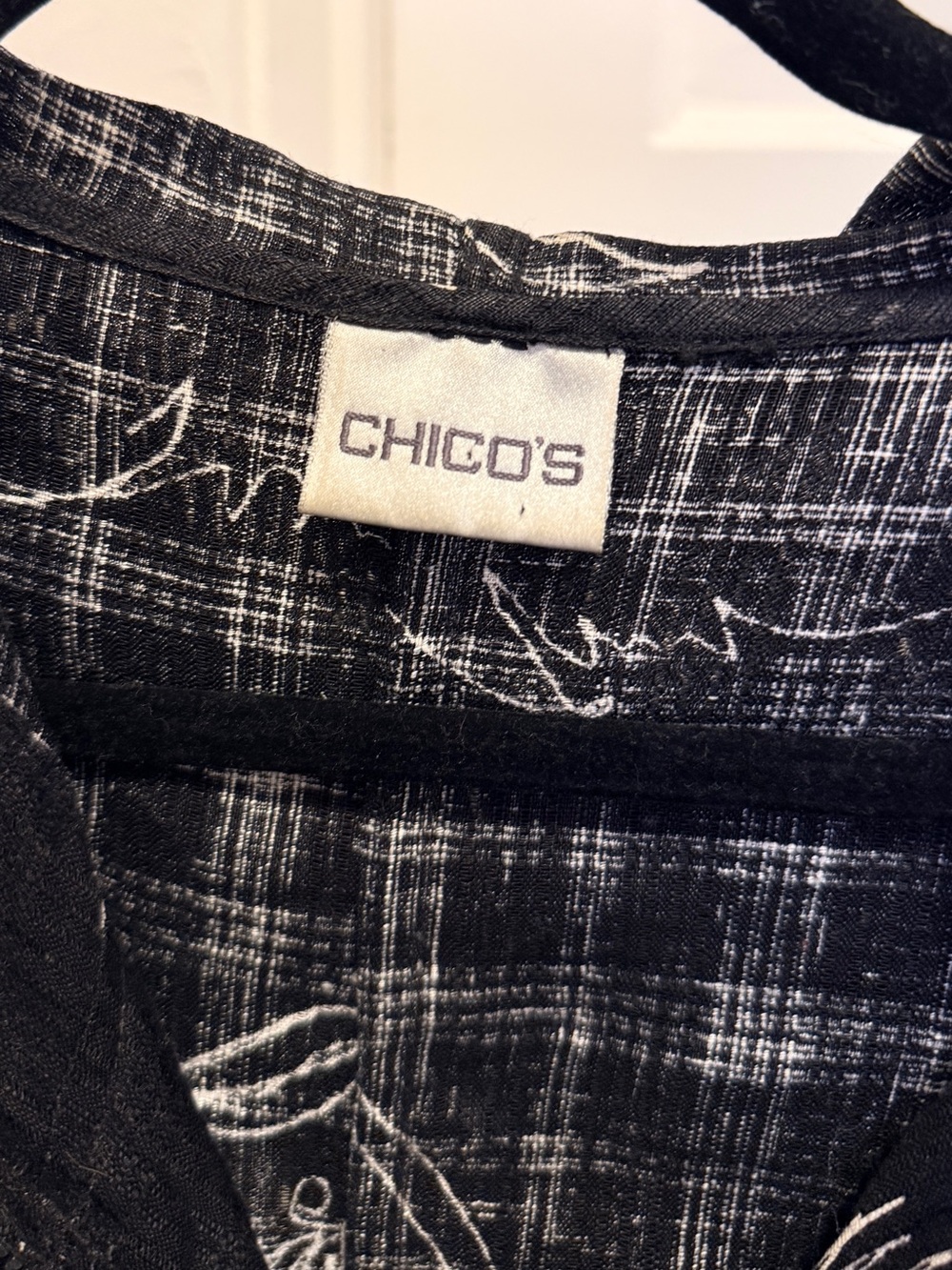 Chico's Black and White Floral-Pattern Zip Hoodie - Picture 3 of 5